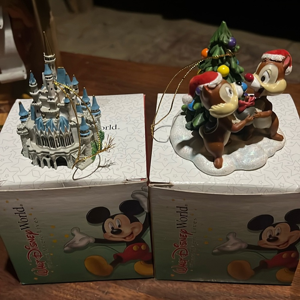 Disney Christmas ornament ￼set